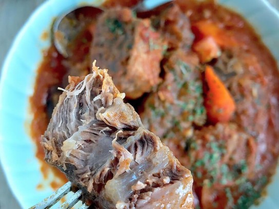  "Beef Stew Recipe: A Culinary Masterpiece with Step-by-Step Instructions"